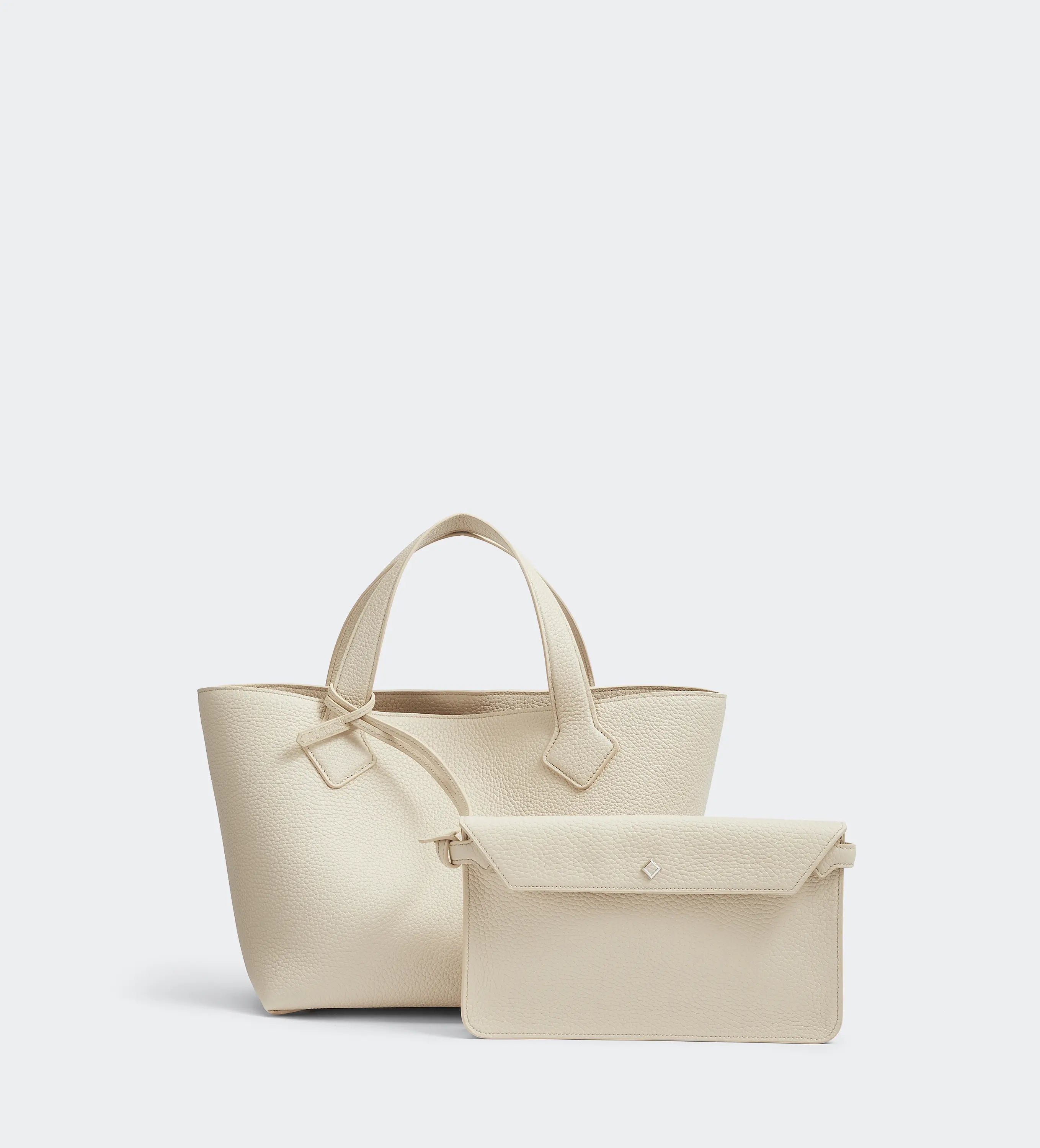 UZURI MM